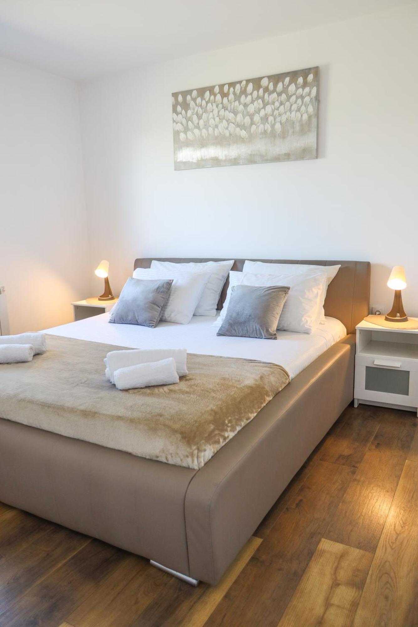 Airport Stay Apartments Surčin Extérieur photo