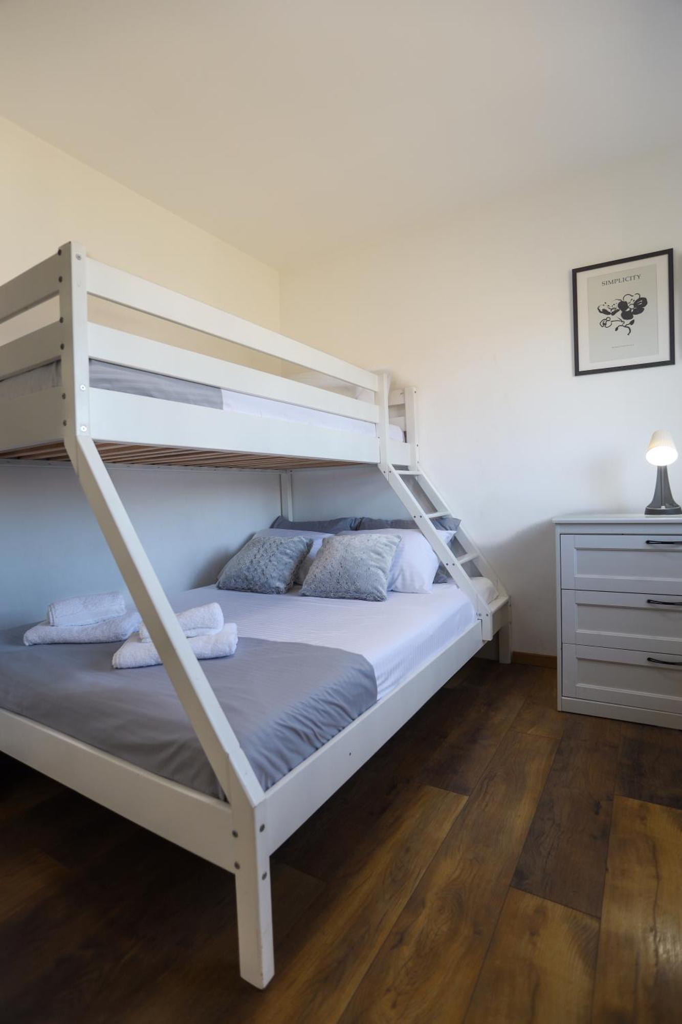 Airport Stay Apartments Surčin Extérieur photo