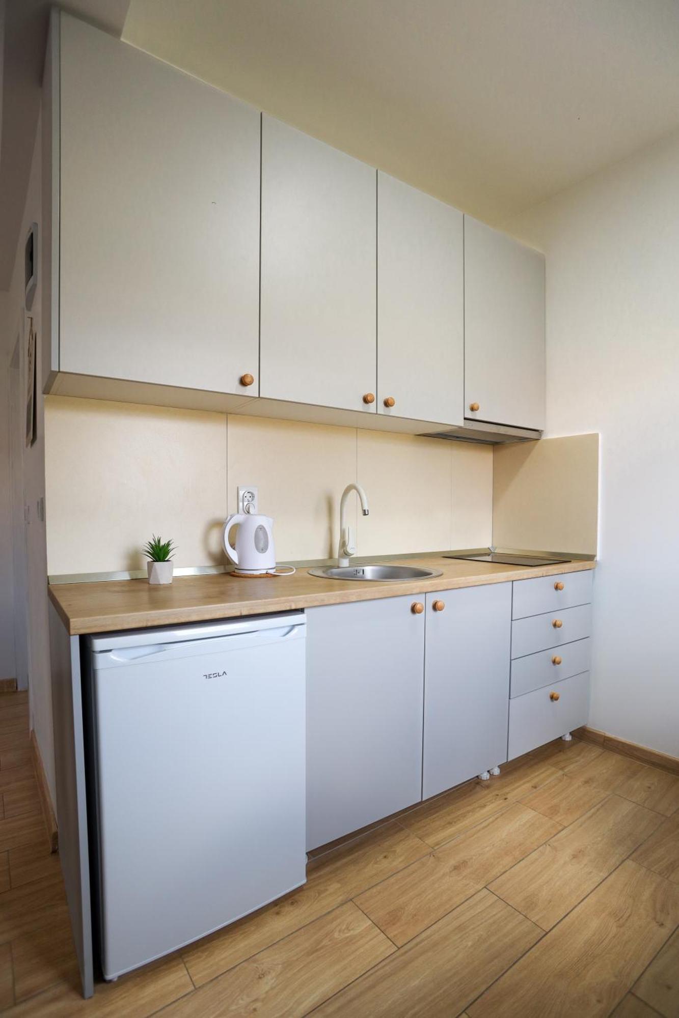 Airport Stay Apartments Surčin Extérieur photo