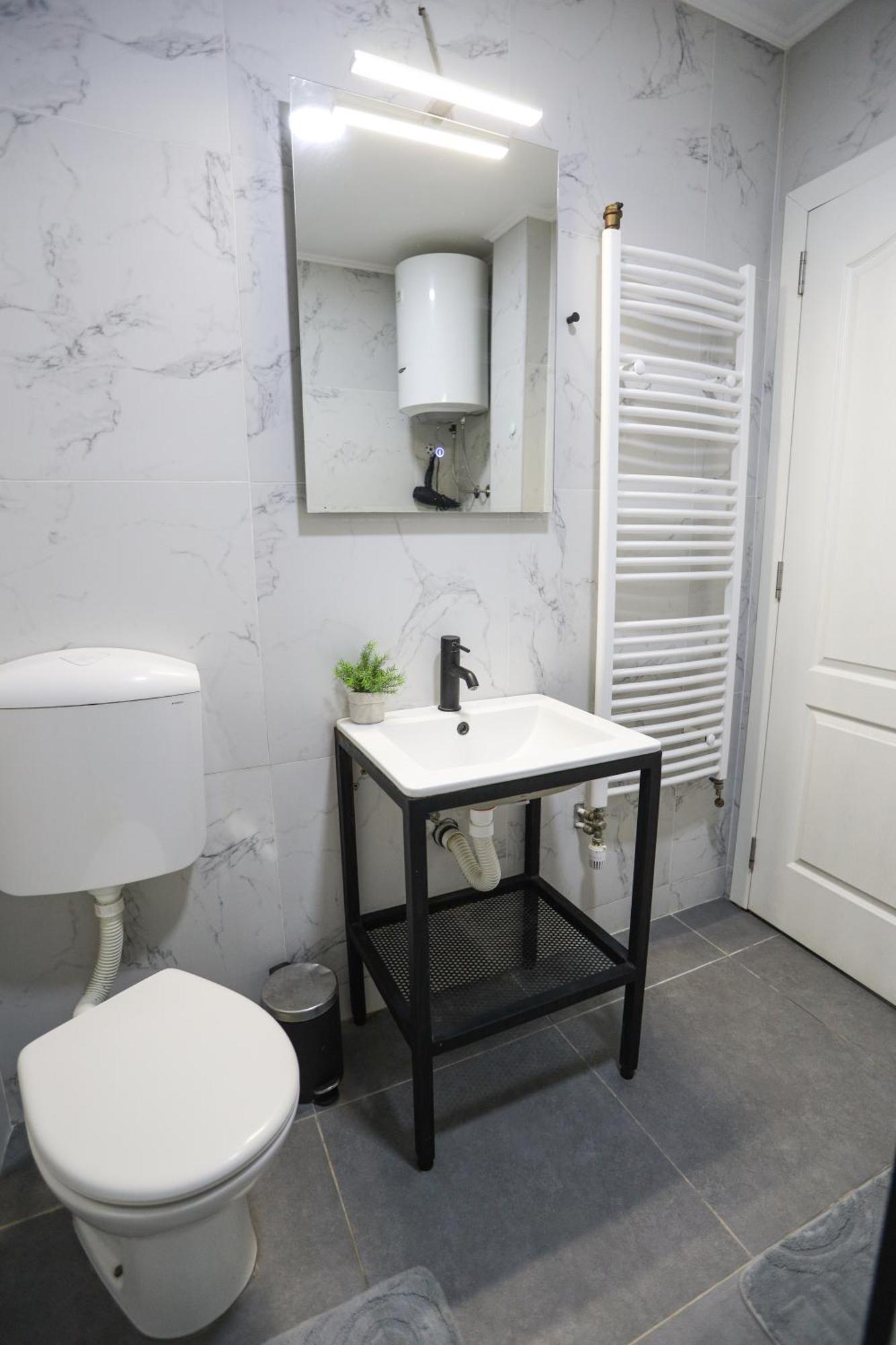 Airport Stay Apartments Surčin Extérieur photo