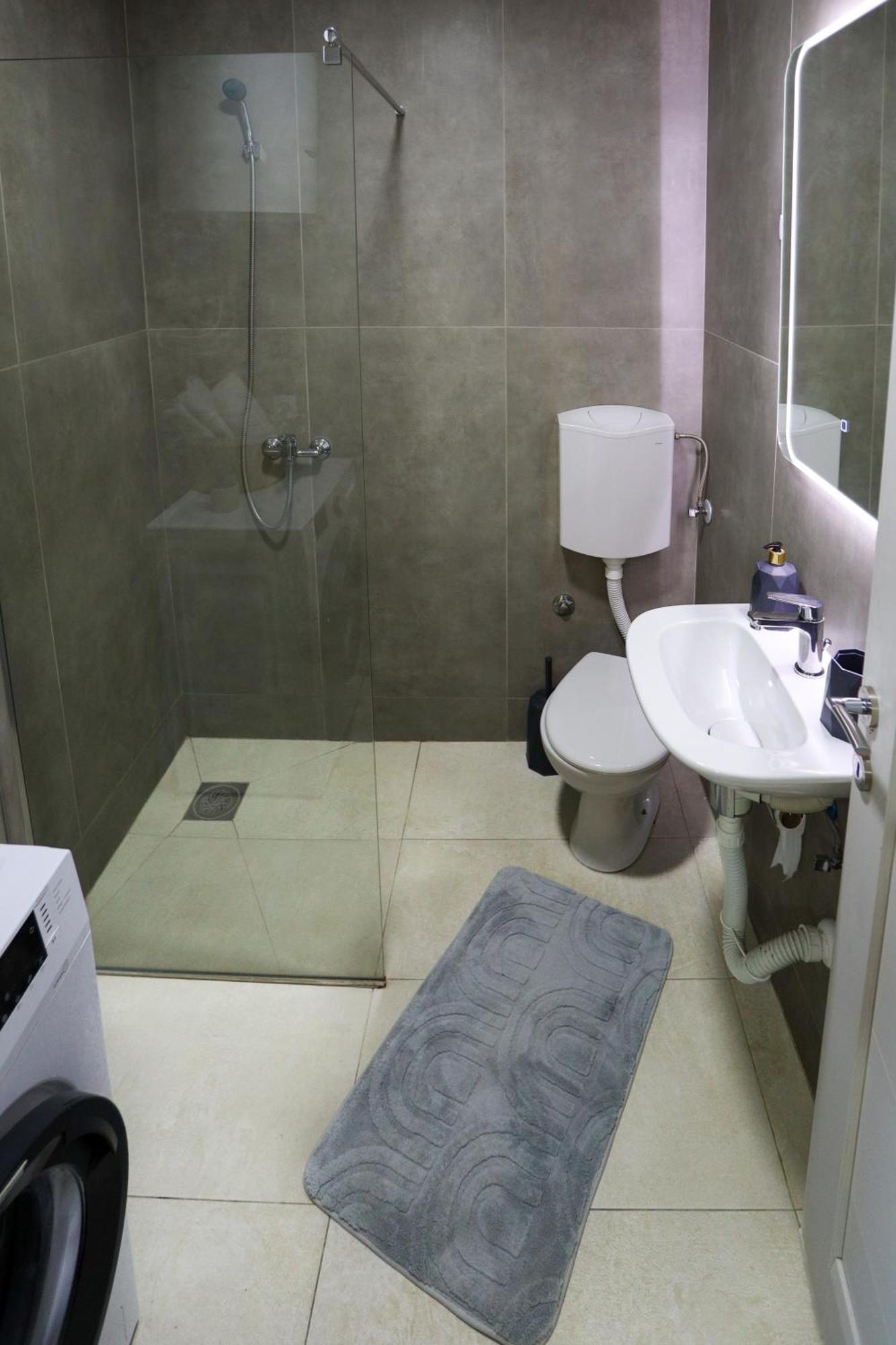 Airport Stay Apartments Surčin Extérieur photo