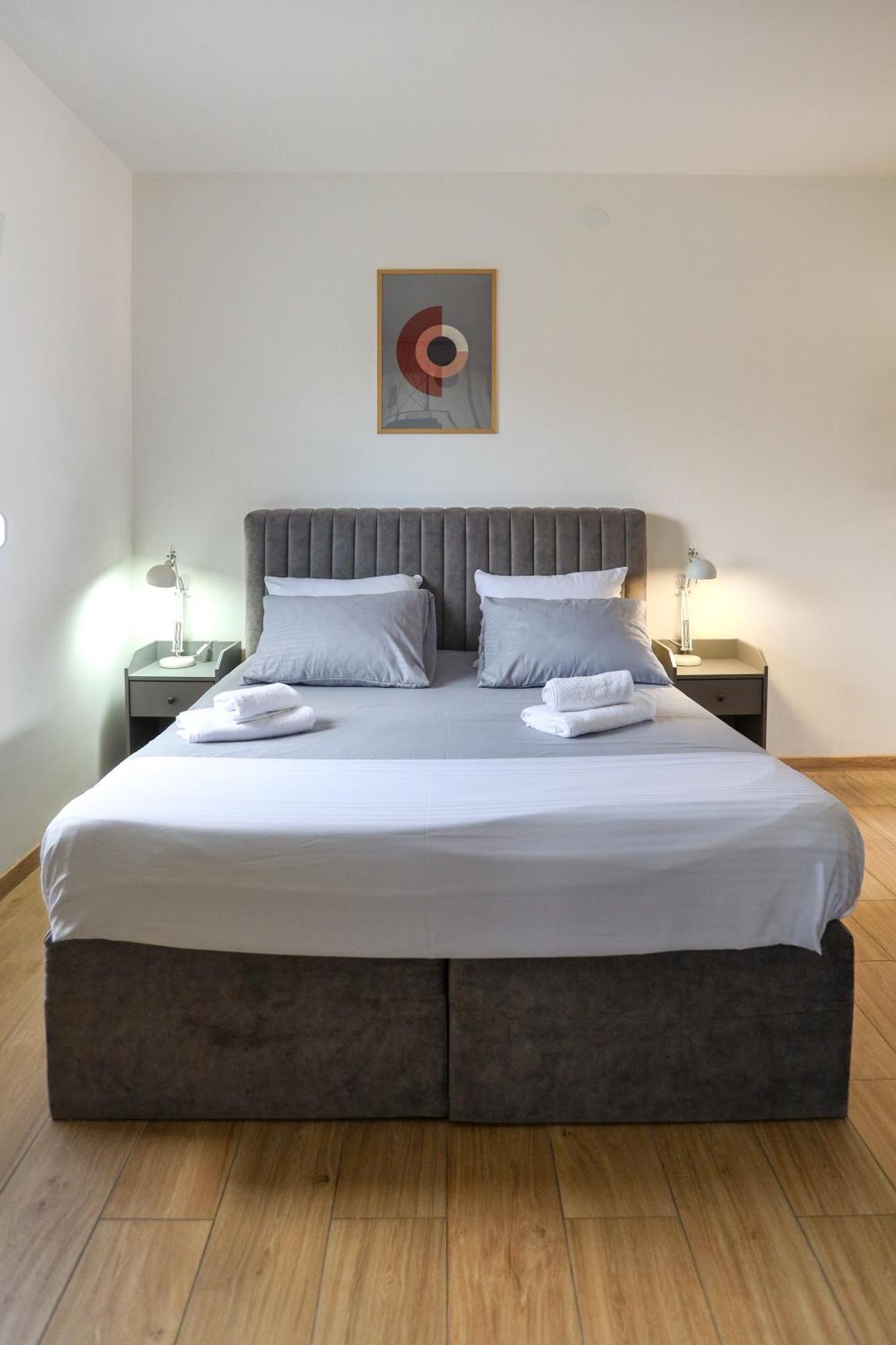 Airport Stay Apartments Surčin Extérieur photo