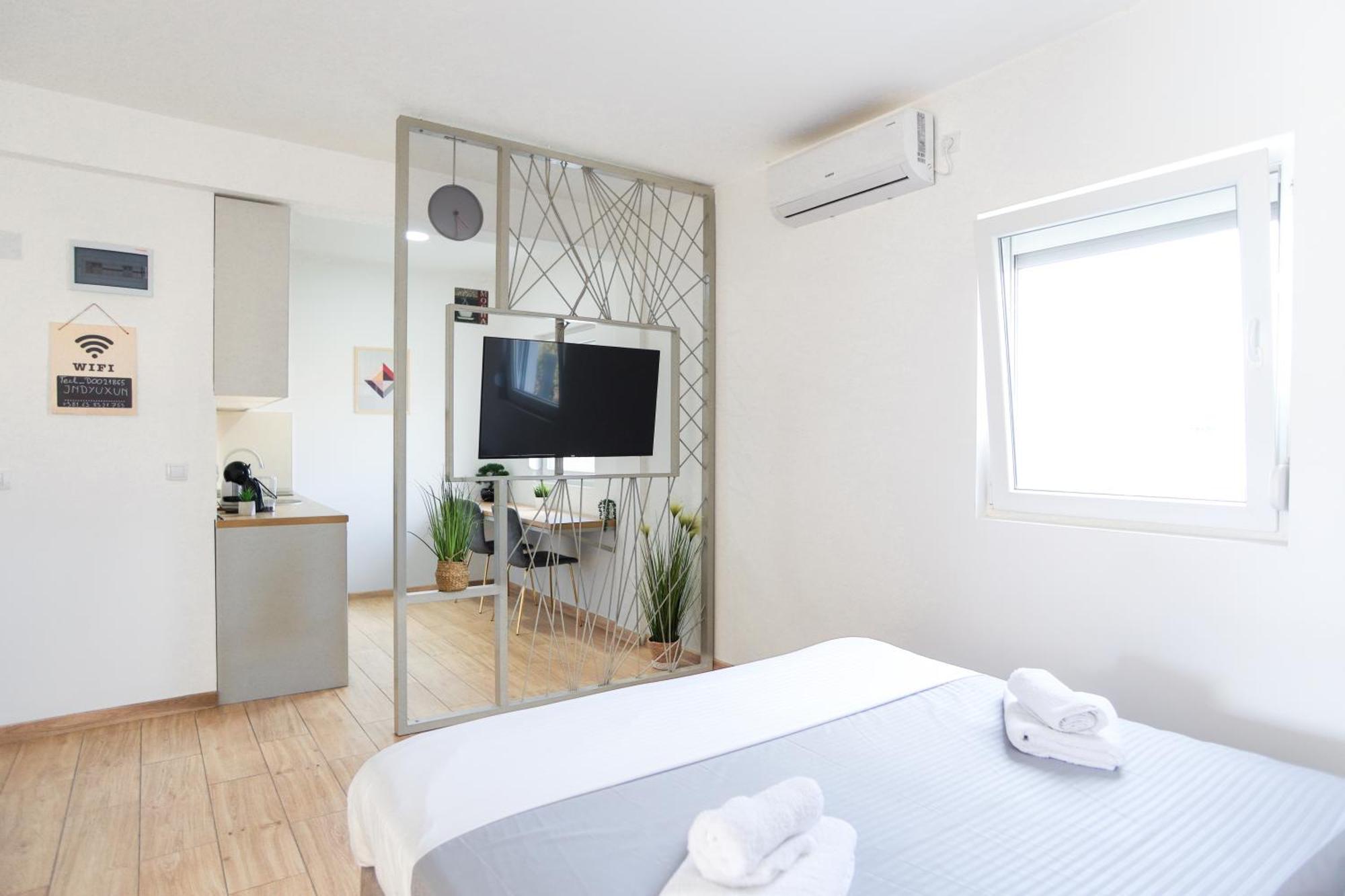 Airport Stay Apartments Surčin Extérieur photo