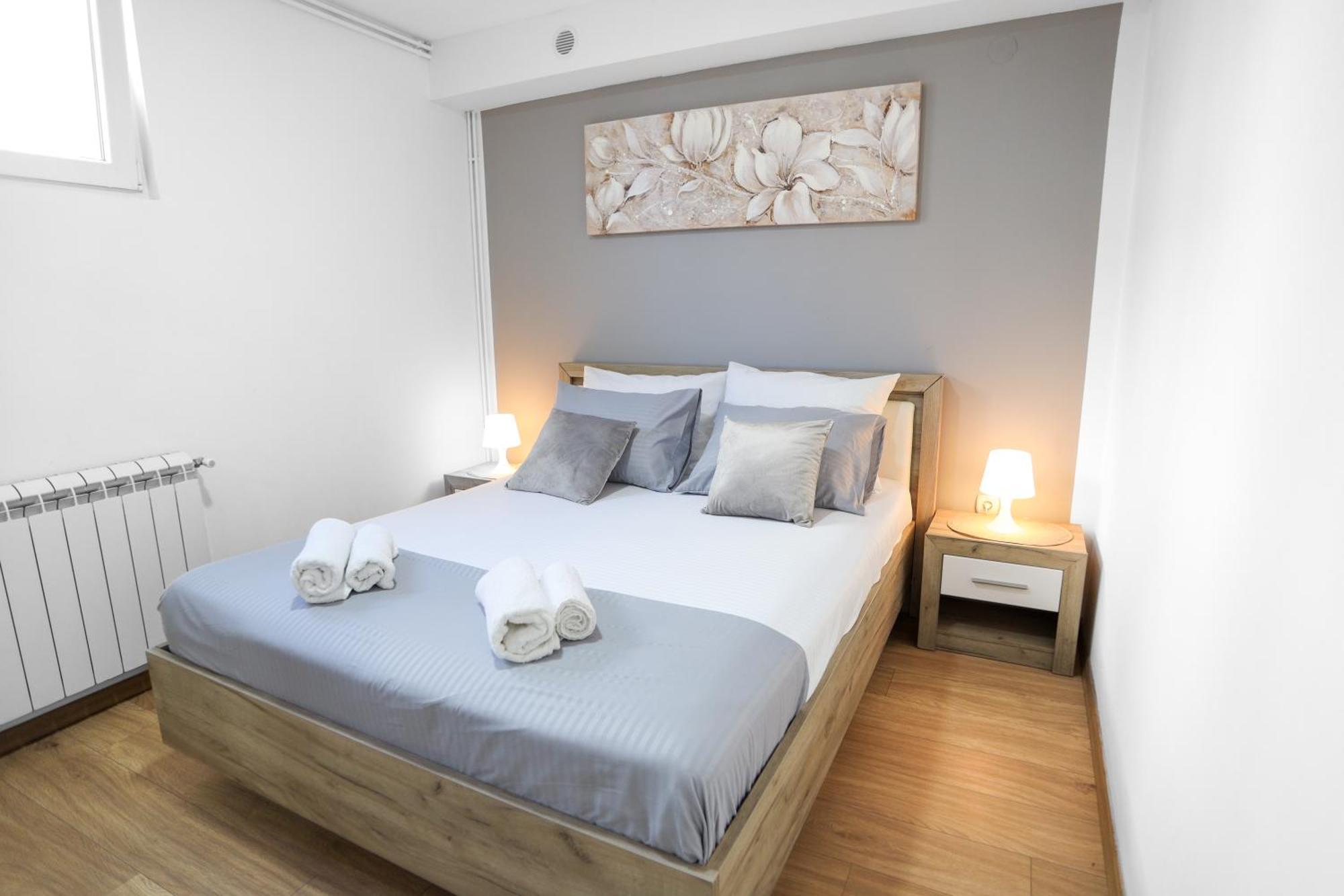 Airport Stay Apartments Surčin Extérieur photo