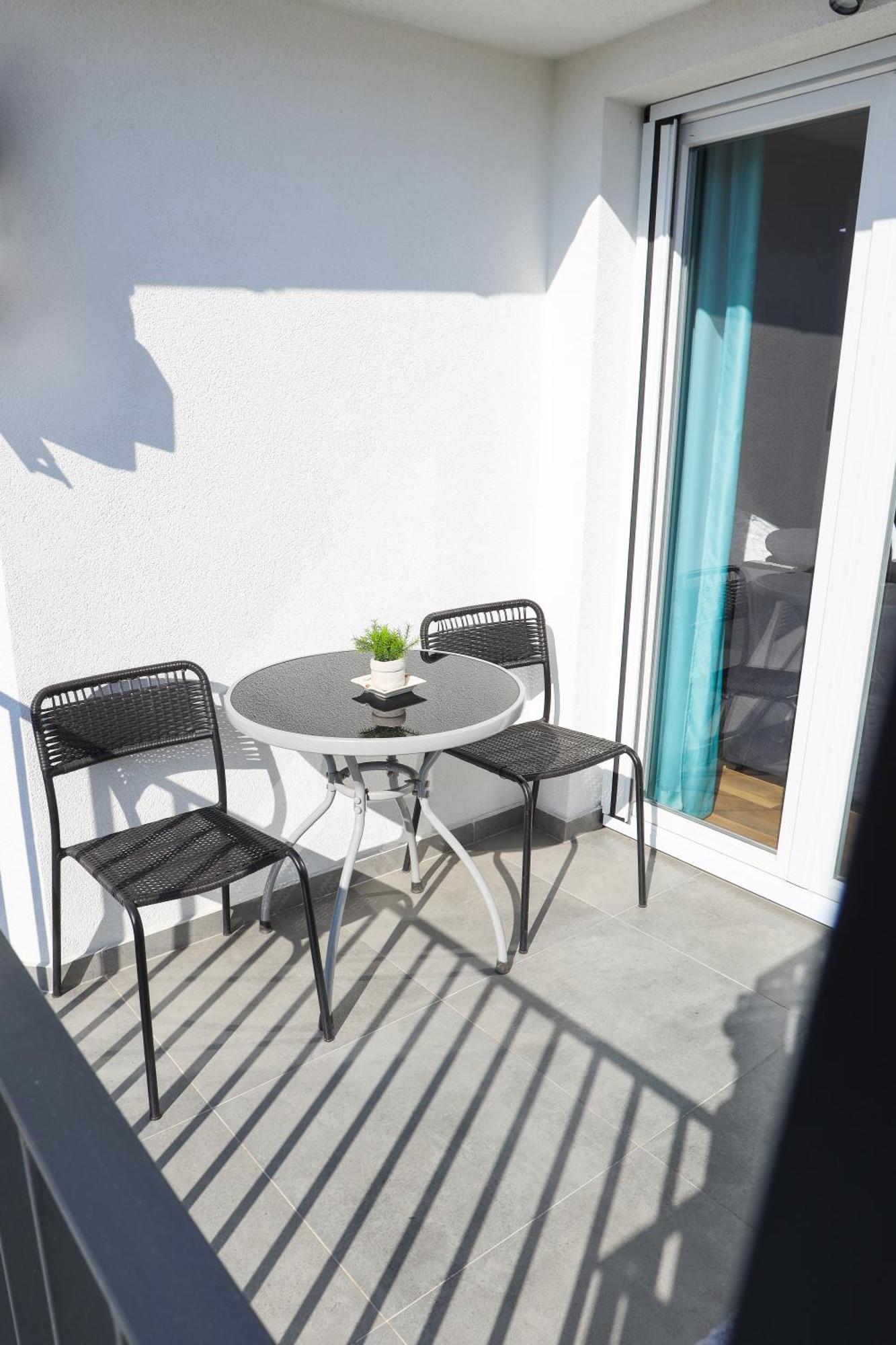 Airport Stay Apartments Surčin Extérieur photo