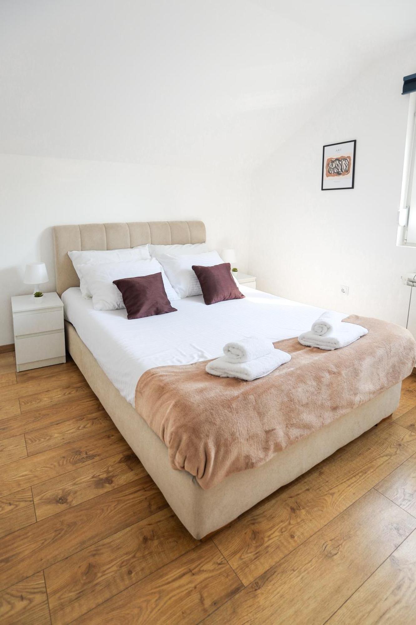 Airport Stay Apartments Surčin Extérieur photo